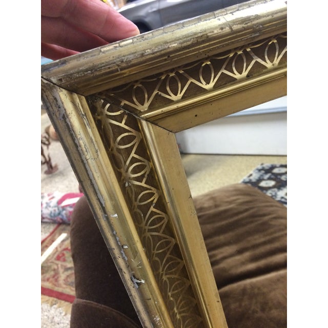 Mid 20th Century Mid-Century Giltwood Wall Mirror With Verre Églomisé Border For Sale - Image 5 of 8