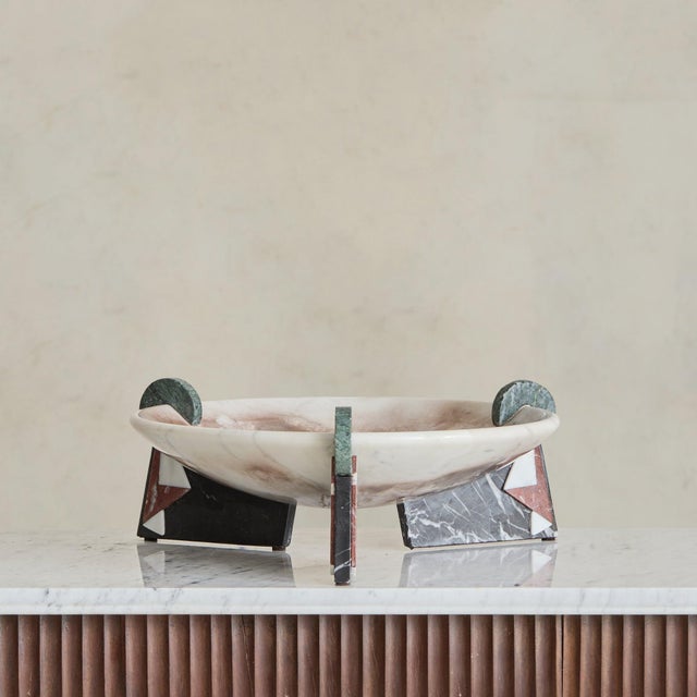 A contemporary Italian ‘Trisio’ marble bowl designed by architect G. Galli for Up&Up. A shallow, gently curved basin in...