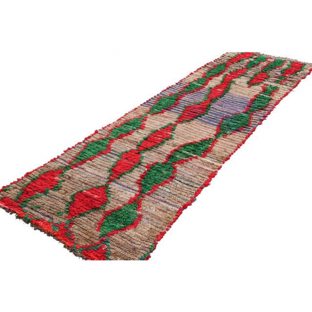Rug & Kilim Vintage Moroccan Runner Rug, Red & Green With Geometric Patterns - Rug & Kilim For Sale - Image 4 of 7