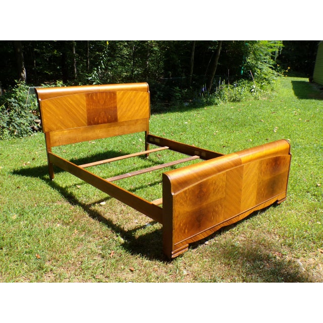 Vintage Art Deco Walnut Waterfall Double Full Size Bed Frame For Sale - Image 9 of 14