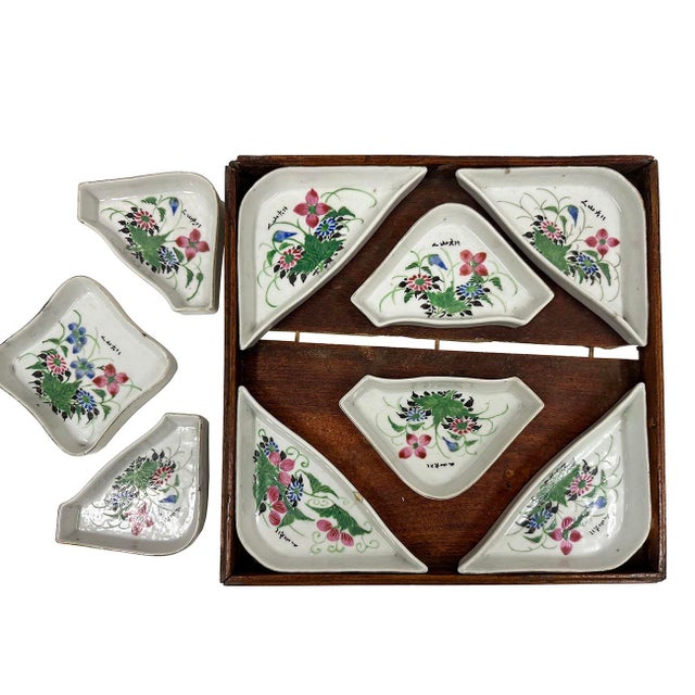Rose Early 20th Century Antique Chinese Famille Rose Sweetmeat Dishes Set With Wooden Box For Sale - Image 8 of 12