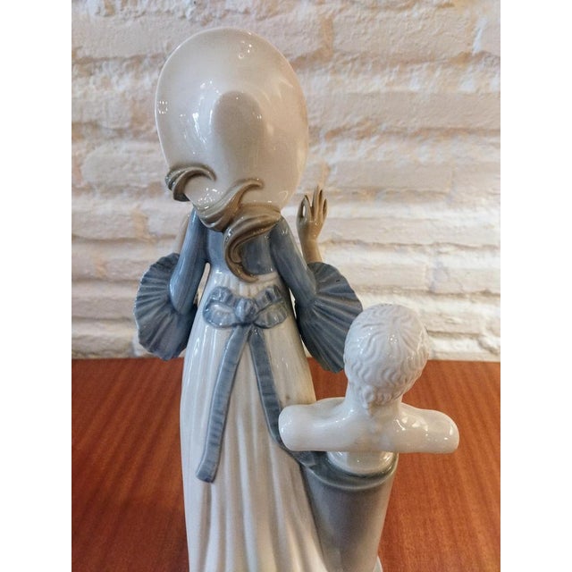 1960s Romantic Style Porcelain Figure by Piezzas, 1960s For Sale - Image 5 of 15