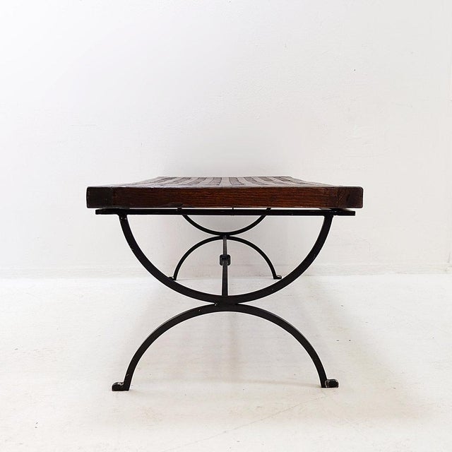 Large benches in solid wood or coffee Table Slatted design with cross-braced legs. Measures : 137x55.5cm H: 43cm