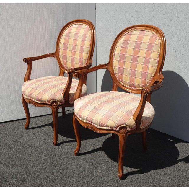 French Pair of Vintage Karges French Style Plaid Side Chairs 2of2 For Sale - Image 3 of 12