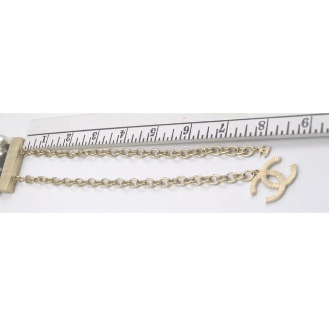 Chanel Chanel Necklace CC Logo 2016 20 28 in Faux Pearl Ribbon 5 Multi Rows White Black Ribbon For Sale - Image 4 of 11