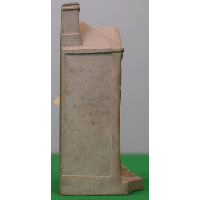 Traditional Timothy Richards Reddish House Broad Chalk, Salisbury England Architectural Model For Sale - Image 3 of 7