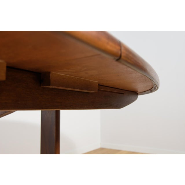 Mid-Century Oval Dining Table in Teak from G-Plan, United Kingdom, 1960s For Sale - Image 16 of 18