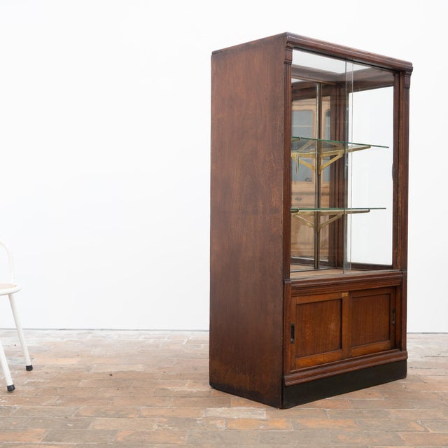 1900 - 1909 Early 20th Century Wooden, Glass and Brass Shop Display Case, France For Sale - Image 5 of 13