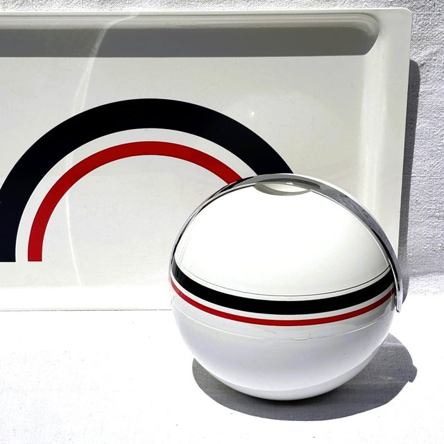 Mid-Century Modern 1970s Paolo Tilche for Guzzini Stella Ice Bucket and Tray, Italy For Sale - Image 3 of 7