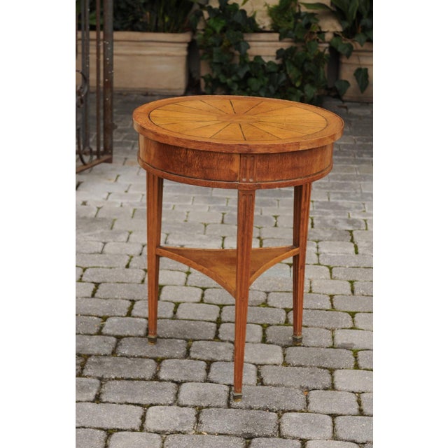 French French Napoleon III 1860s Walnut Guéridon Side Table with Radiating Veneer For Sale - Image 3 of 12