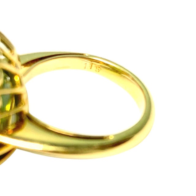 late 20th Century 18k Yellow Gold Large Peridot and Diamond Ring, , Size 6 For Sale - Image 9 of 11