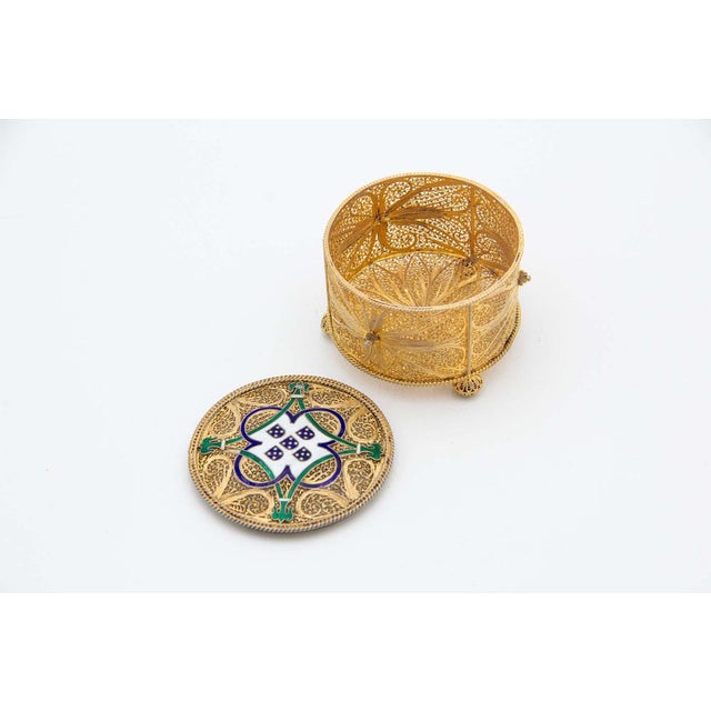 Silver Box in Gold Filigree Mesh For Sale - Image 3 of 4