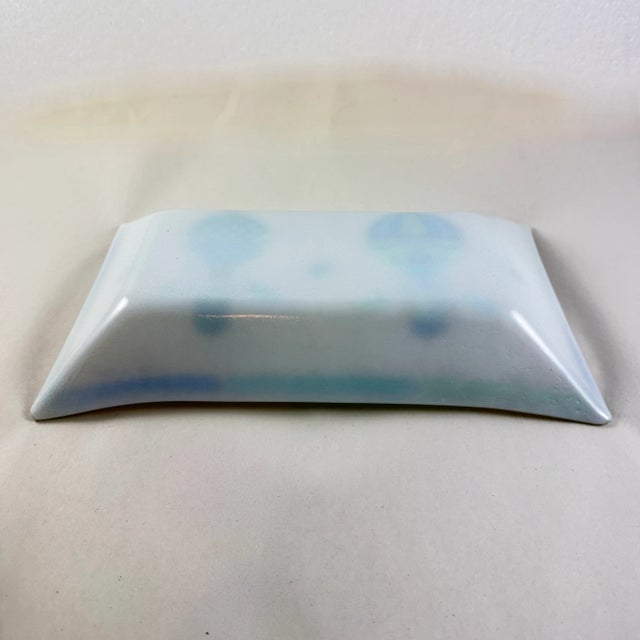 Briard Fancy Free Montgolfier Balloon Opal Glass Platter For Sale - Image 11 of 12