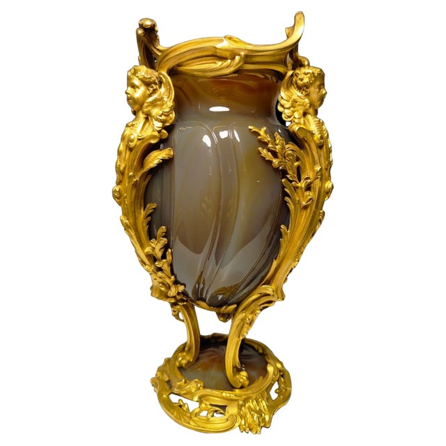 French Vase in Gilt Bronze and Agathe, 19th Century For Sale