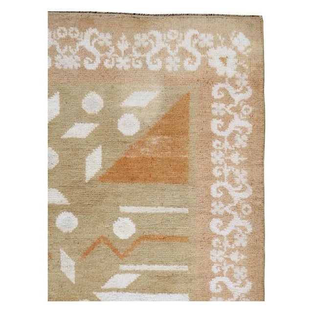 Modern Galerie Shabab Collection Mid-20th Century, Handmade Indian Cotton Agra Accent Rug For Sale - Image 3 of 8