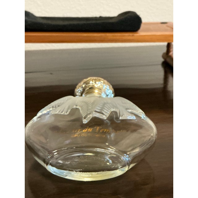 Mid 20th Century Vintage Nina Ricci L’Air Du Temps Perfume Bottle For Sale - Image 5 of 7