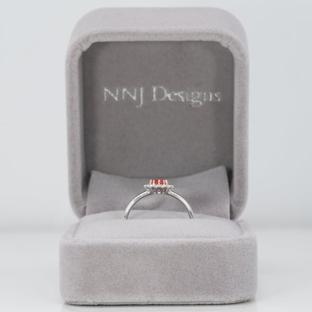 Aaa Padparadscha Sapphire Ring With Earth-Mined Diamond Accents: Solid 14k Gold, Size 6.75 For Sale - Image 4 of 9