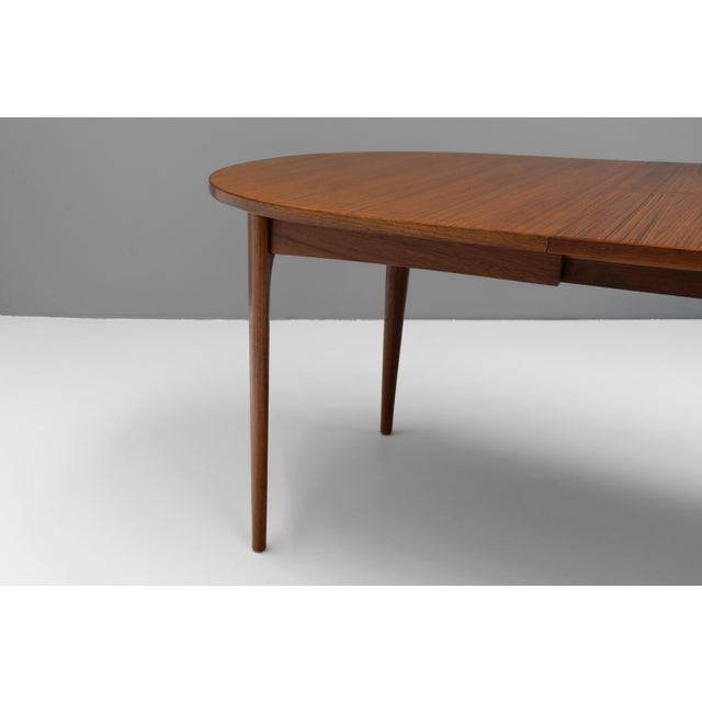 Wood Mid-Century Modern Extendable Dining Table, 1960s For Sale - Image 7 of 11