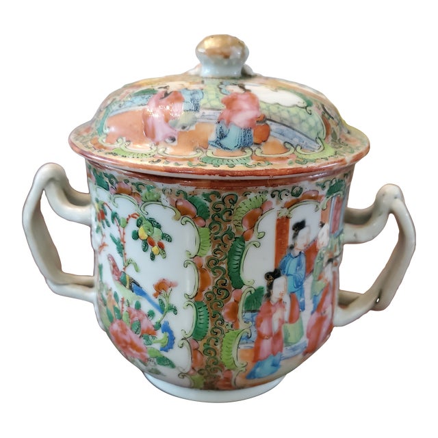 Antique Mid 19th Century Chinese Porcelain Covered Jar For Sale