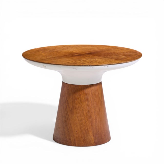 Mid-Century Modern Frank Rohloff for Brown Saltman Mid Century Tulip Walnut Pedestal Side Table For Sale - Image 3 of 7