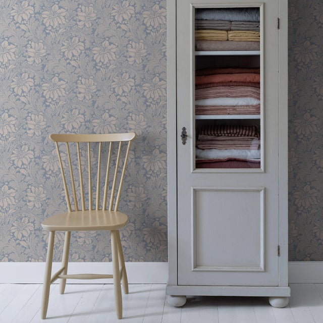 Mid-Century Modern Boråstapeter Acanthus Garden Wallpaper In Blue For Sale - Image 3 of 3