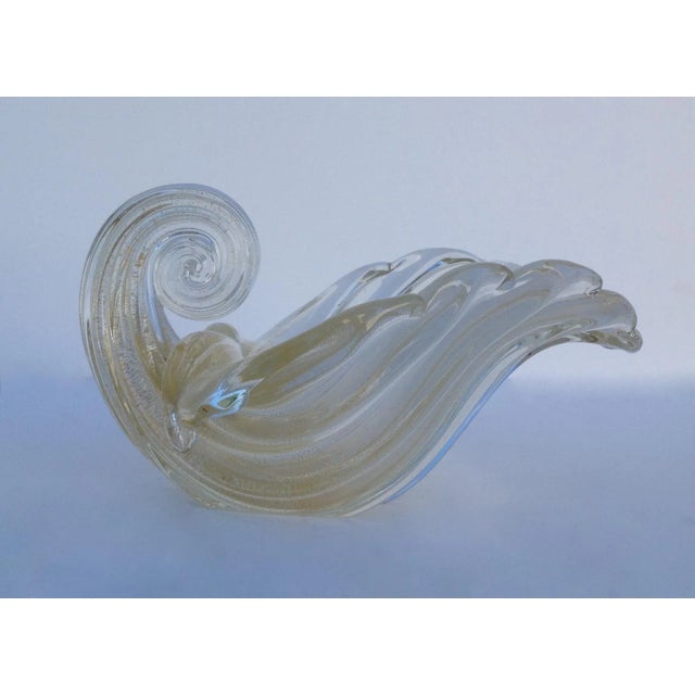 Transparent Vintage C1950's Barovier Y' Toso Vintage Italian Murano Large Glass Conch Shell With Curled End and Gold Leaf Inclusions For Sale - Image 8 of 11