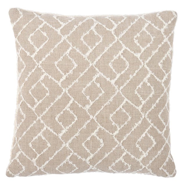 Schumacher Schumacher Durant 20" Pillow in Natural For Sale - Image 4 of 4