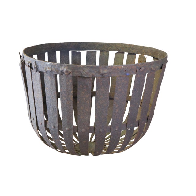 Farmhouse Antique Rustic Primitive Iron Farmhouse Basket Planter For Sale - Image 3 of 11