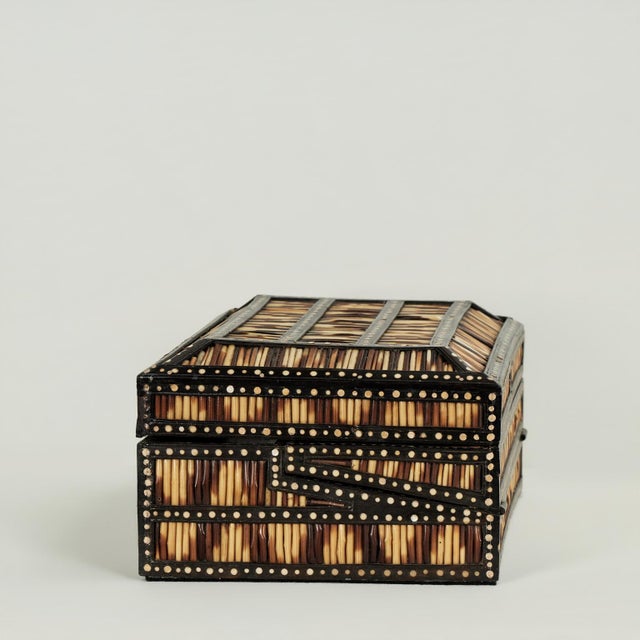 English Antique Anglo Indian Quill Box For Sale - Image 3 of 11