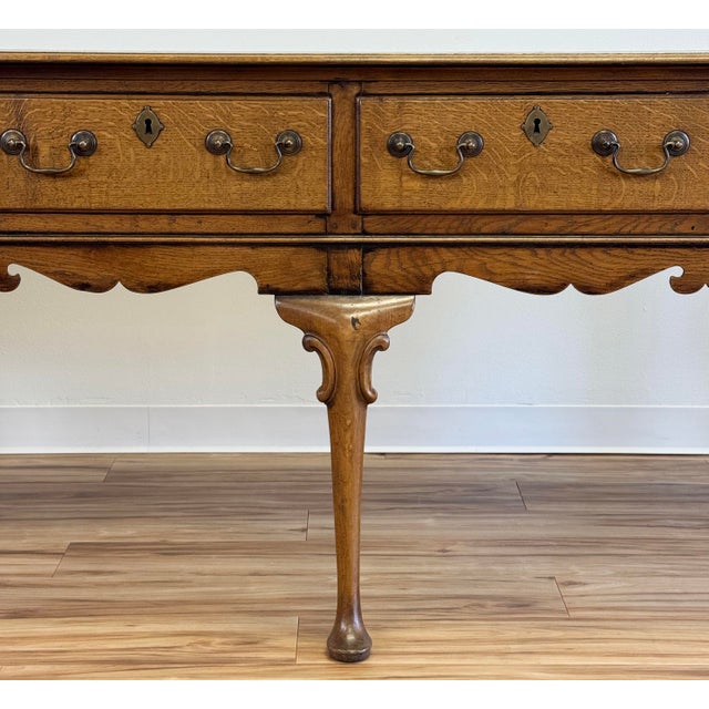 Vintage Elongated Queen Anne Style Console Table For Sale - Image 4 of 12