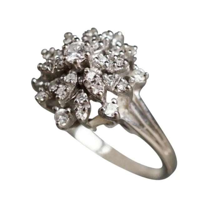 14-Karat White-Gold and Diamond Cluster Ring For Sale - Image 4 of 8