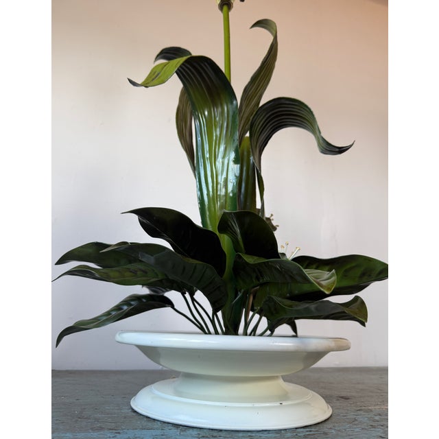 1960s Mid-Century Modern Tole Safran & Glucksman Floral Table Lamp and Scalloped Silk Shade - 38" Tall For Sale - Image 9 of 17