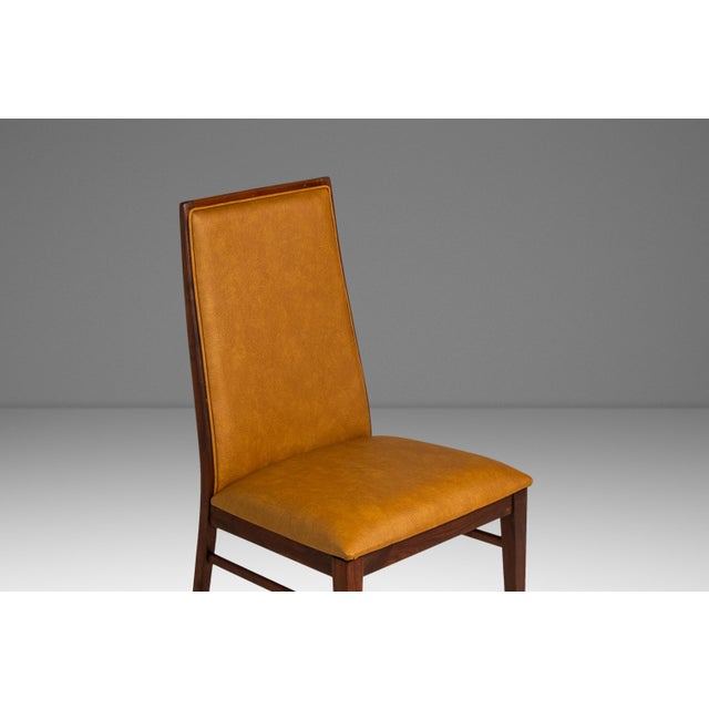 Restored Mid-Century Modern High-Back Desk / Side/ Dining Chair in Walnut by Milo Baughman for Dillingham, Usa, C. 1960s For Sale - Image 9 of 18
