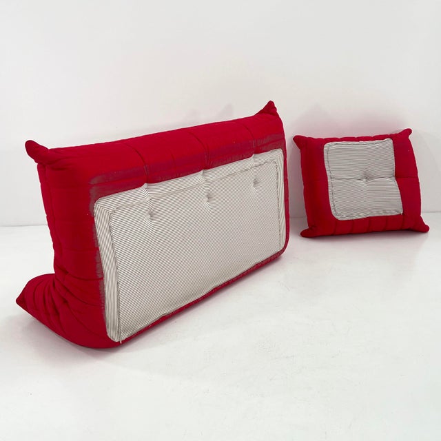 Set of Red 3-Seater Togo Sofa & Ottoman by Michel Ducaroy for Ligne Roset, 1970s For Sale - Image 13 of 17