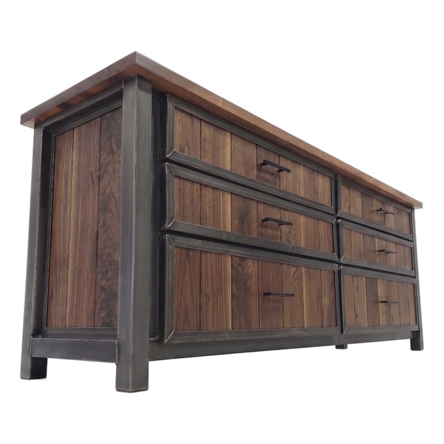 Custom Industrial Dressers and Dresser Sets For Sale