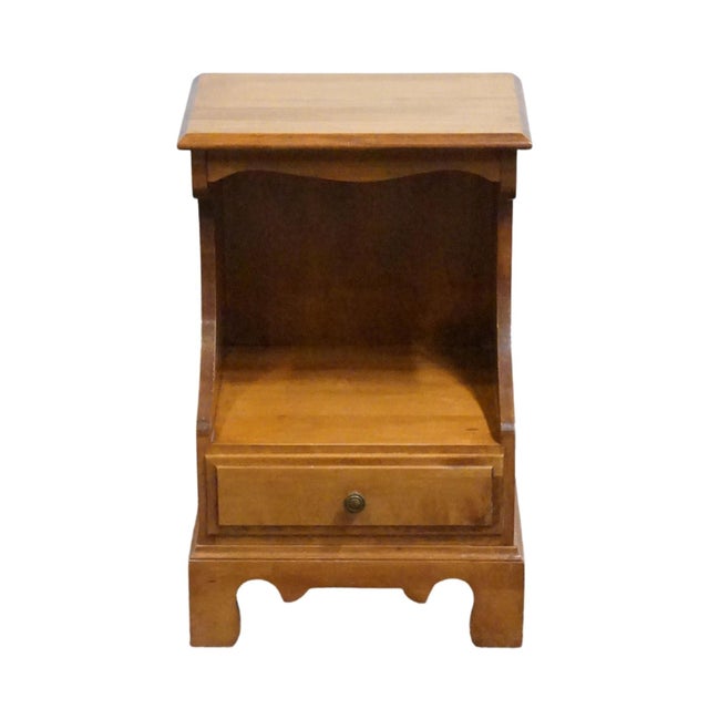 American High End Vintage Solid Hard Rock Maple Colonial Early American 17" Open Cabinet Nightstand 1711 For Sale - Image 3 of 15