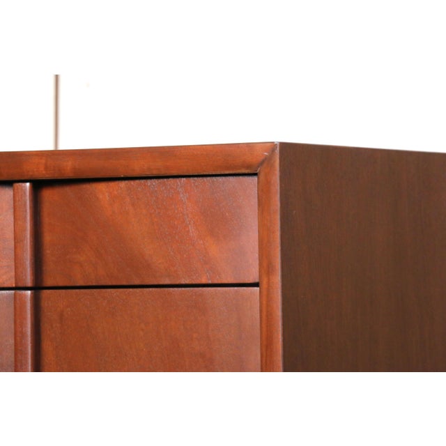1960s Mid-Century Modern Three Drawers Nightstands by American of Martinsville, c.1960’s For Sale - Image 5 of 18