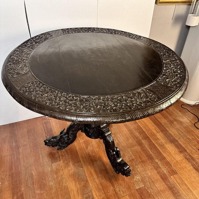 19th Century Anglo-Indian Padauk Center Table, India For Sale - Image 9 of 18