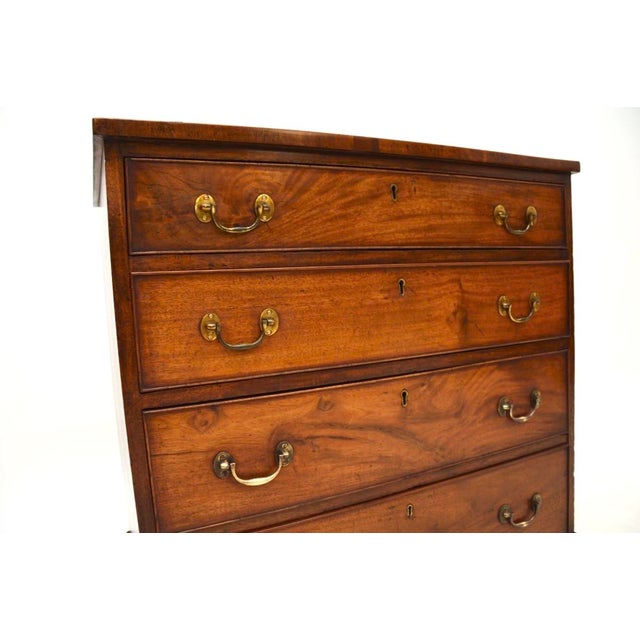 Brown Victorian Chest of Drawers, 1850s For Sale - Image 8 of 11