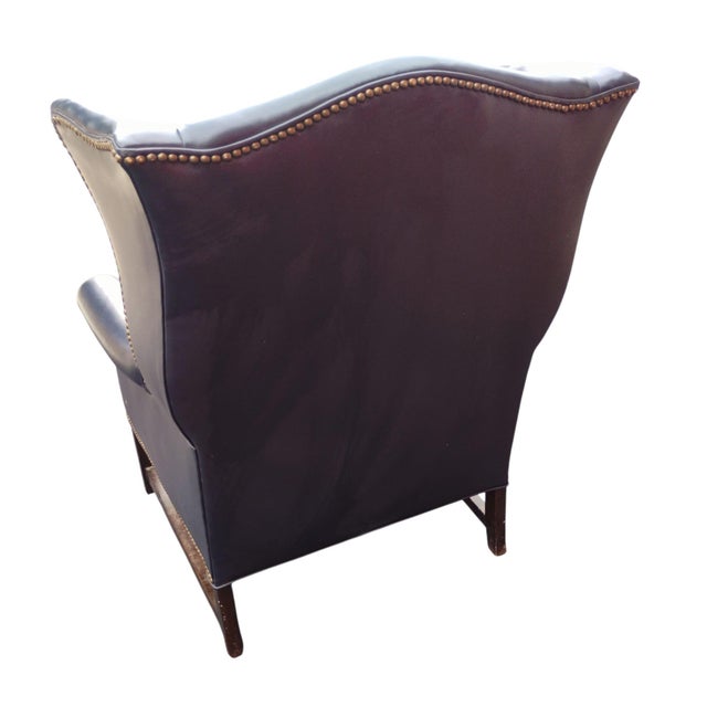 1990s Vintage Executive Wingback Armchair by the Renowned Artisans at Yorkshire Leather of Hickory, North Carolina. For Sale - Image 5 of 8