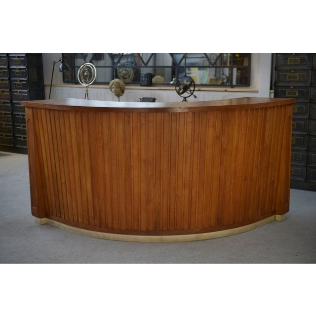 Curved Oak Counter or Bar, 1950s For Sale - Image 4 of 15