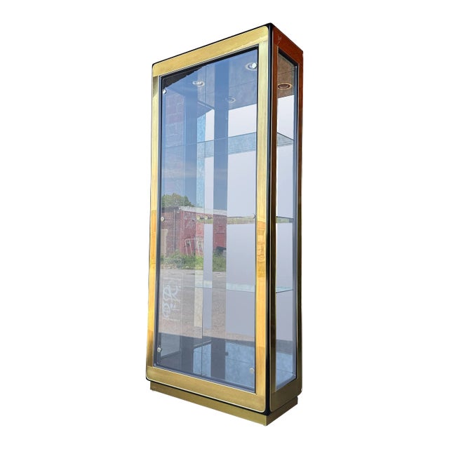 Mastercraft Burnished Brass and Glass Etagere Display Cabinet 2 of 2 For Sale