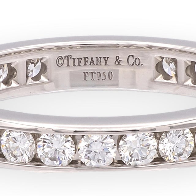 Contemporary Tiffany & Co. Plat Full Circle 3mm Channel-Set Diamond Eternity Band Ring 6.75 For Sale - Image 3 of 6