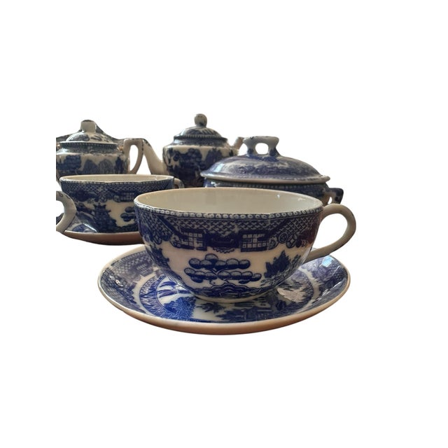1940s 1940s Miniature Blue Willow Children’s Tea Set – 30 Pieces – Occupied Japan For Sale - Image 5 of 10