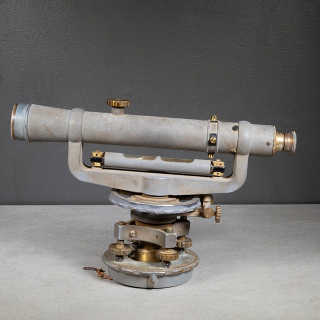 Vintage Transit Level Scope and Wooden Case c.1950 For Sale - Image 10 of 11
