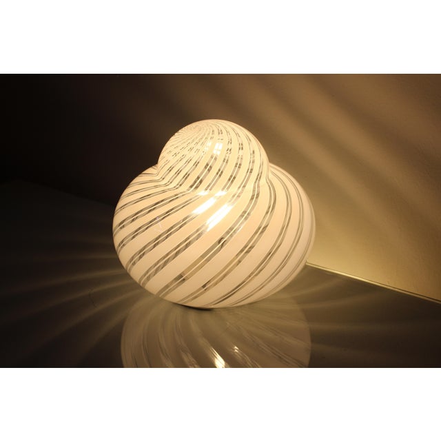 1970s Mid-Century Murano Glass and Metal Table Lamps by F. Fabbian, Italy, 1970s, Set of 2 For Sale - Image 5 of 16