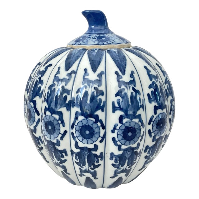 Vintage Chinese Porcelain 10 1/2" Tall Blue and White Pumpkin Chinoiserie Ginger For Sale