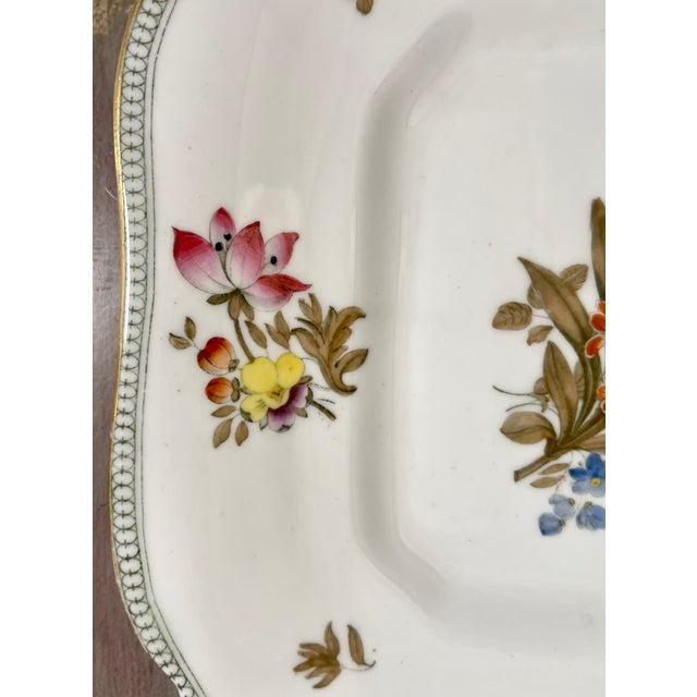 Early 19th C. Minton Floral Platter, Rare Era For Sale In New York - Image 6 of 10
