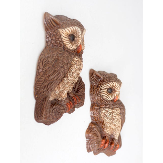 1970s Vintage 1970s Woodland Owl Wall Plaques Pair For Sale - Image 5 of 10
