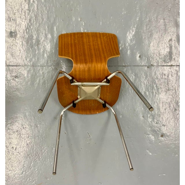 A Pair of Vintage Danish Plywood Dining Chairs Retro Mid Century Modern For Sale In New York - Image 6 of 10
